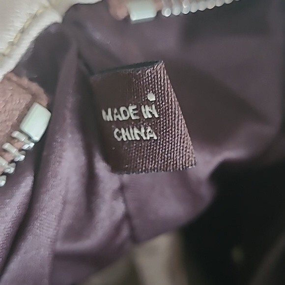 EUC Coach signature Women's metal chain stud shoulder bag & wallet set, tan - Picture 14 of 16